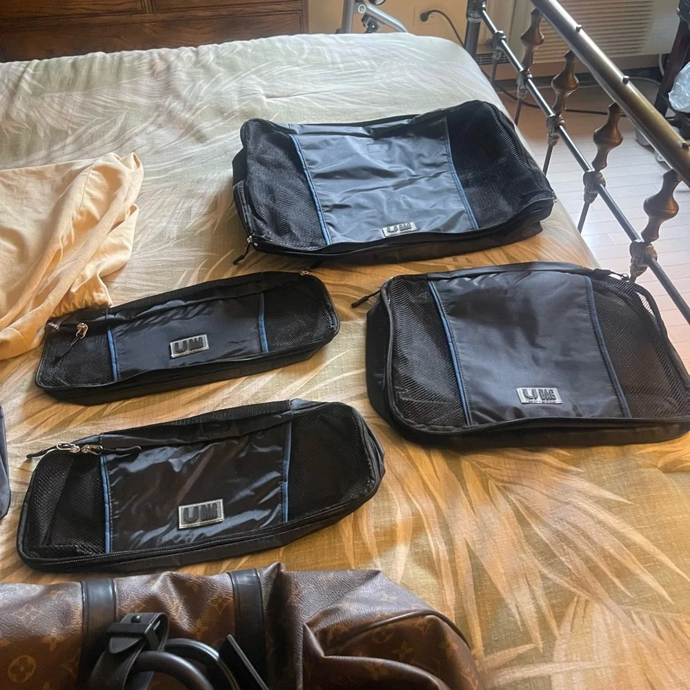 Louis Vuitton Monogram Duffel Bag - Brown and Black - Picture 5 of 8